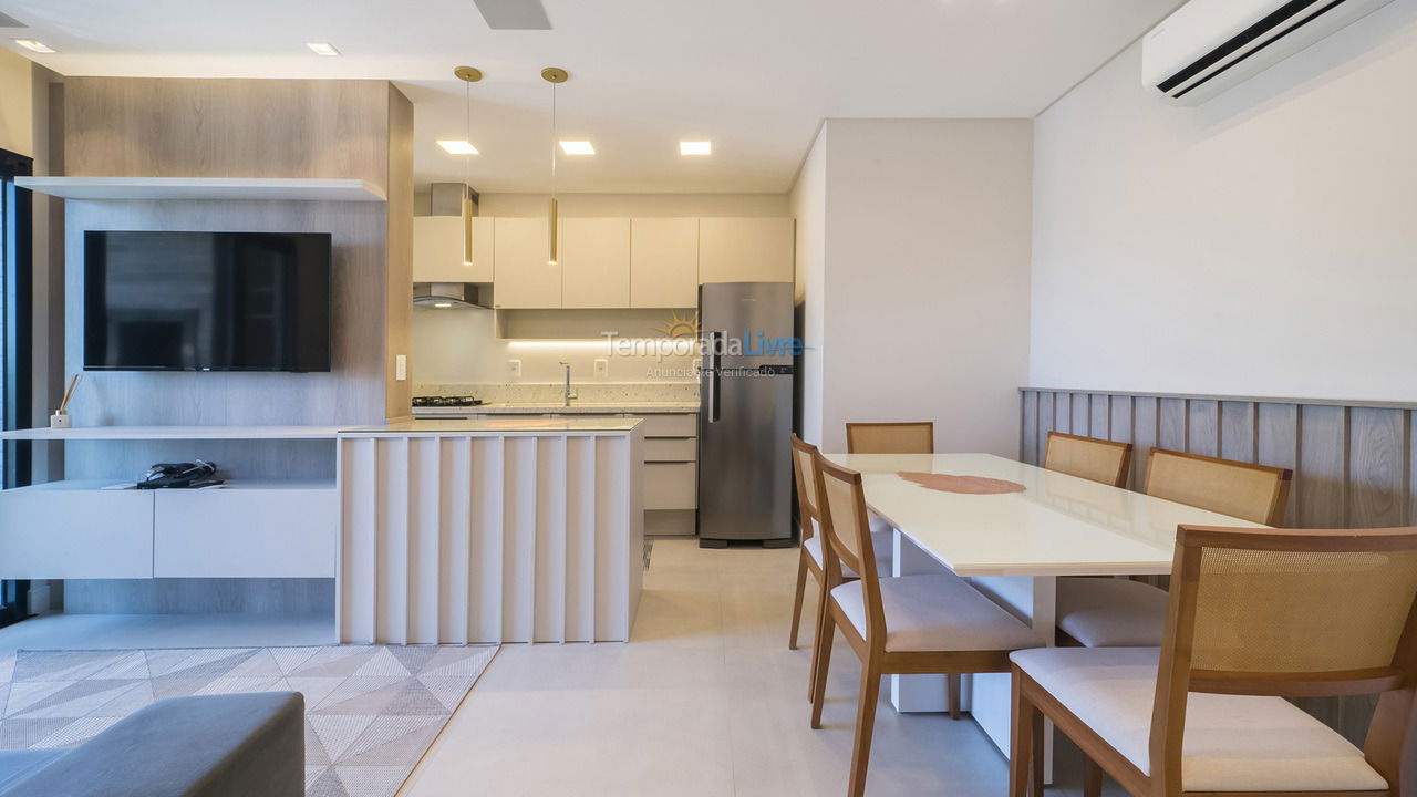Apartment for vacation rental in Bombinhas (Praia de Bombinhas)