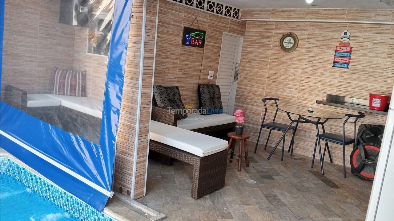 Casa para alquiler de vacaciones em Praia Grande (Jardim Imperador)