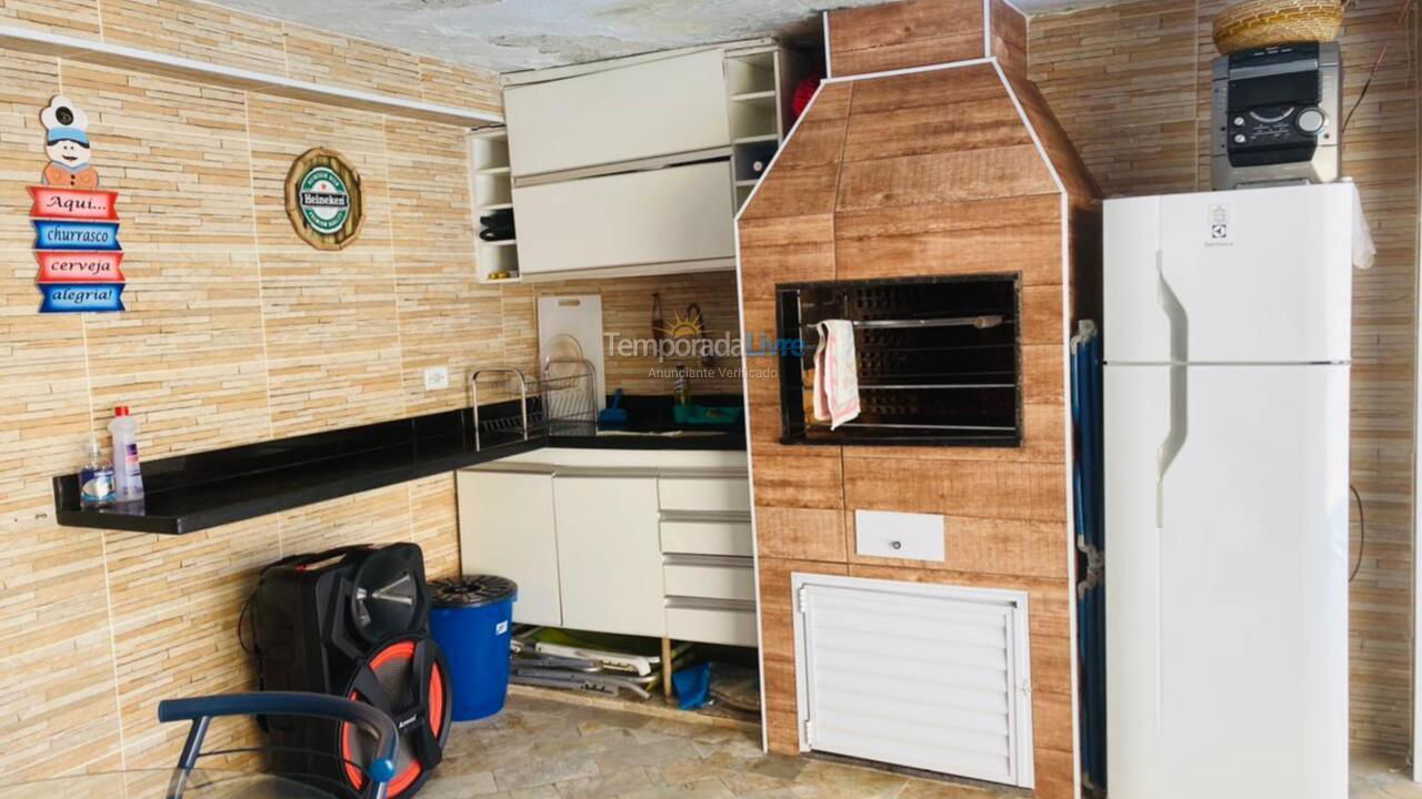 Casa para alquiler de vacaciones em Praia Grande (Jardim Imperador)