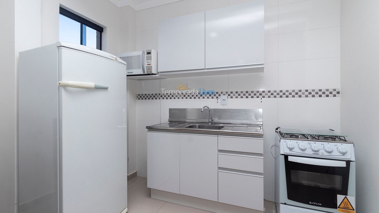 Apartment for vacation rental in Bombinhas (Praia de Bombas)