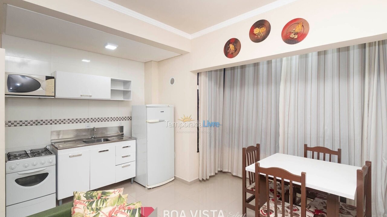 Apartment for vacation rental in Bombinhas (Praia de Bombas)