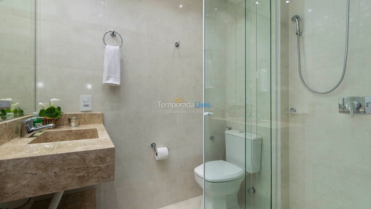 Apartment for vacation rental in Bombinhas (Praia de Bombas)