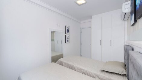 Rent Apartment 2 bedrooms Bombas SC