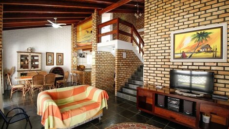 Rental House 4 bedrooms for 10 people | Bombinhas / SC