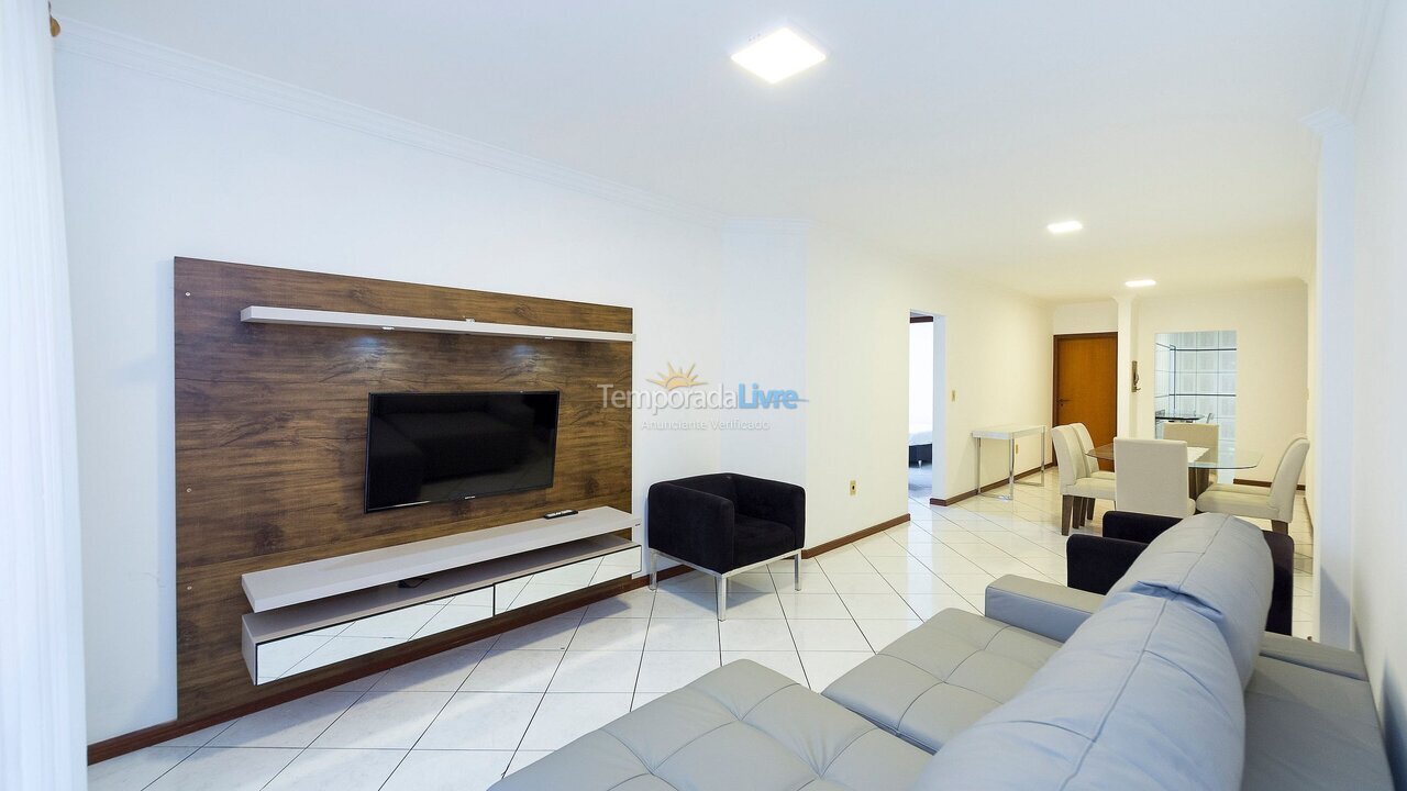 Apartamento para aluguel de temporada em Bombinhas (Praia de Bombas)