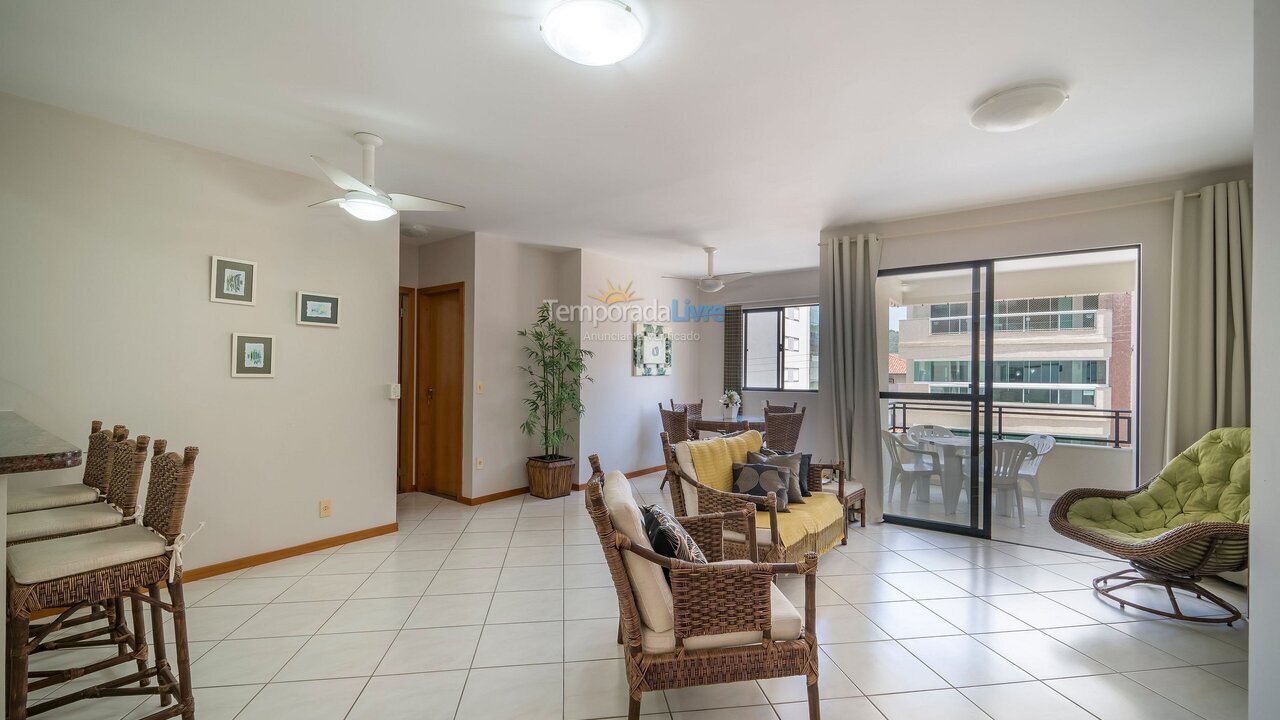 Apartamento para aluguel de temporada em Bombinhas (Praia de Bombas)