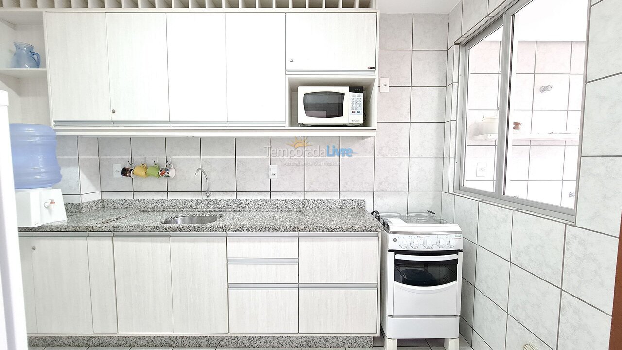 Apartamento para aluguel de temporada em Bombinhas (Praia de Bombas)