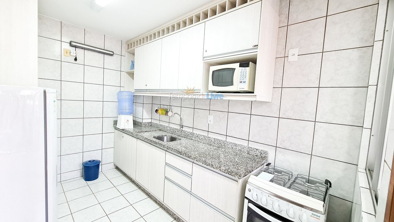 Apartamento para aluguel de temporada em Bombinhas (Praia de Bombas)
