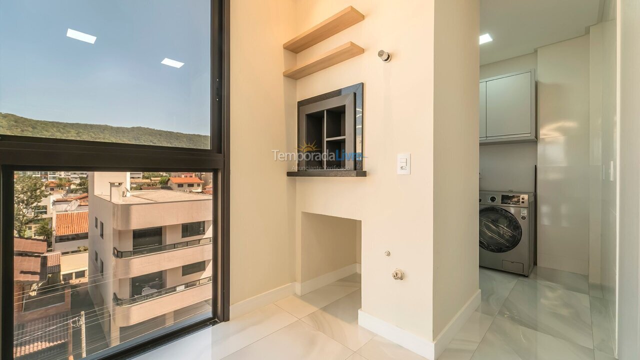 Apartment for vacation rental in Bombinhas (Praia de Bombas)