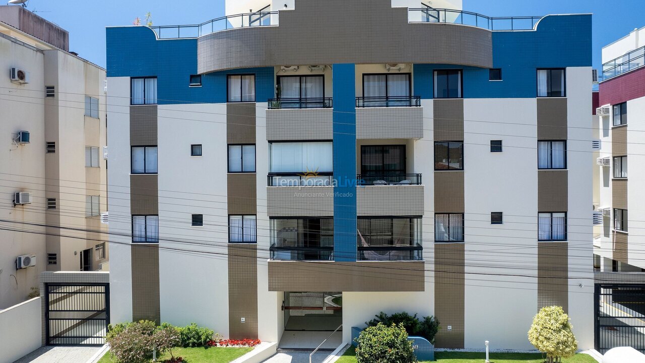 Apartamento para aluguel de temporada em Bombinhas (Praia de Bombas)