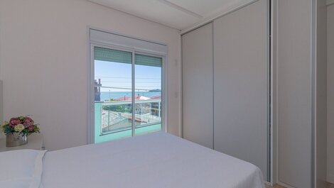 Rent Apartment 3 bedrooms sea view | Pumps / SC