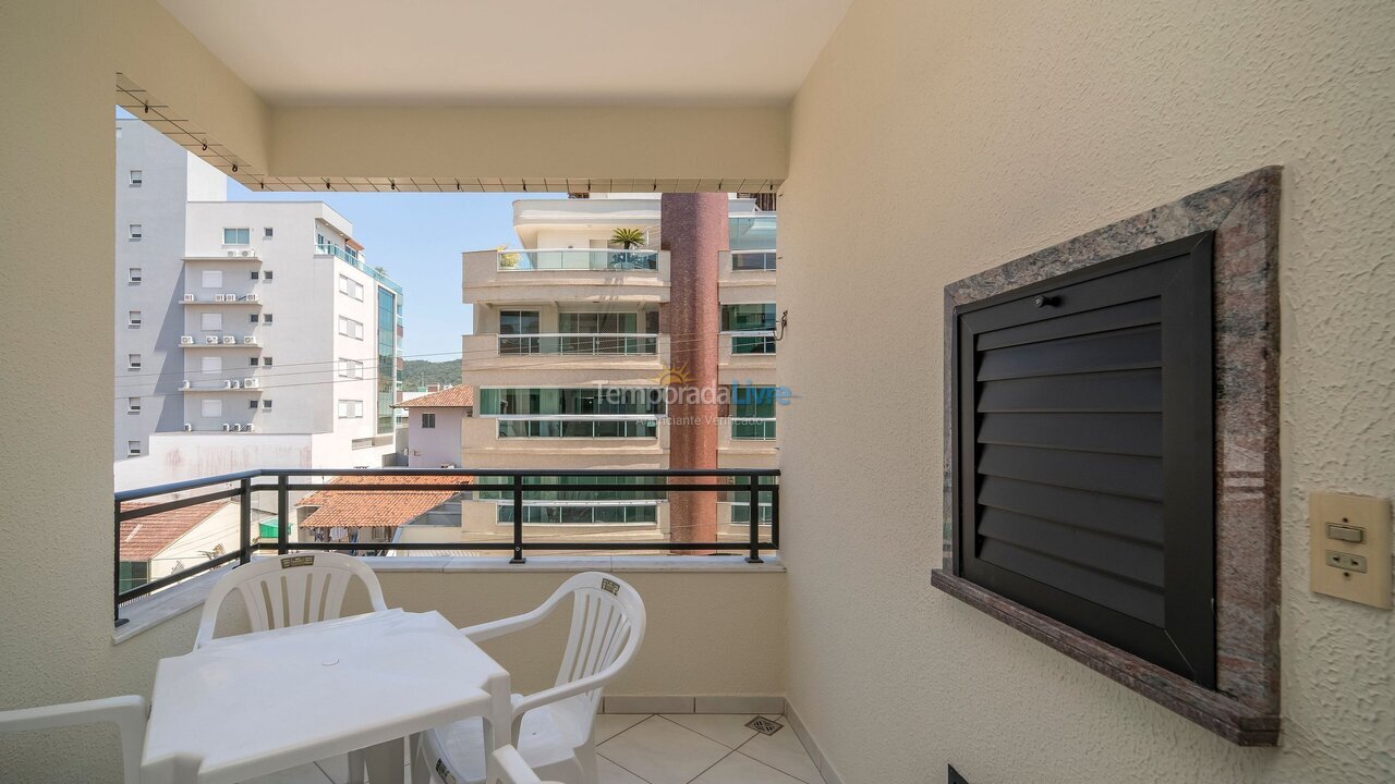Apartamento para aluguel de temporada em Bombinhas (Praia de Bombas)