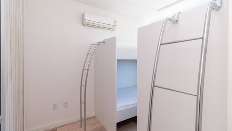 Rent Apartment 3 bedrooms sea view | Pumps / SC