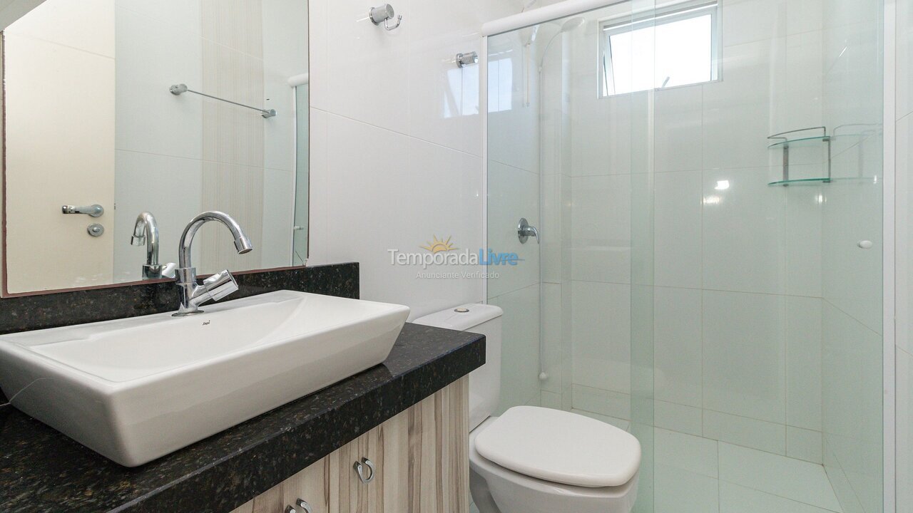 Apartment for vacation rental in Bombinhas (Praia de Bombas)
