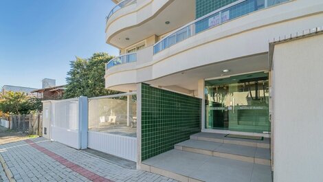Apartamento 2 dormitorios con suite a 50 metros del mar en Bombas