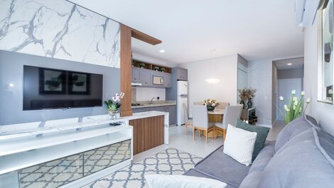 Aluguel Apartamento com 2 Suítes