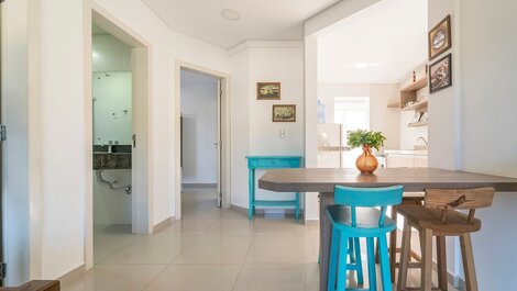 Apartamento 2 dormitorios con suite a 50 metros del mar en Bombas
