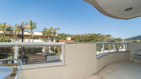 Apartamento 2 dormitorios con suite a 50 metros del mar en Bombas