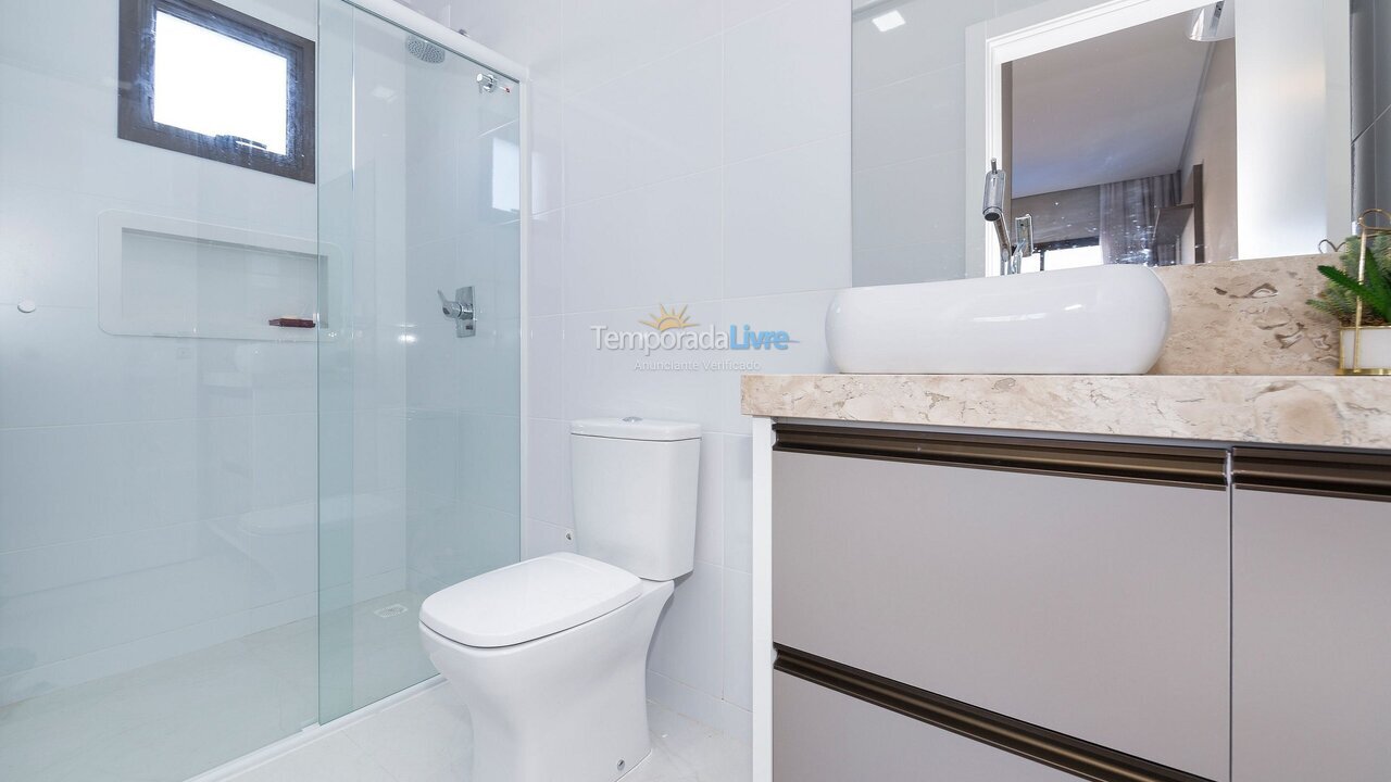 Apartamento para aluguel de temporada em Bombinhas (Praia de Bombinhas)
