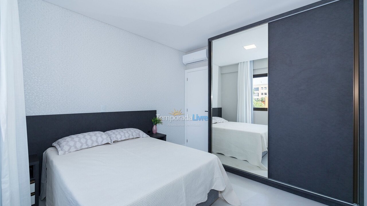 Apartamento para aluguel de temporada em Bombinhas (Praia de Bombinhas)