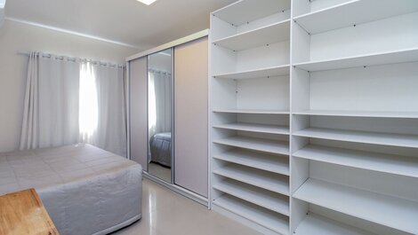 Rent Apartment 2 bedrooms and 1 suite Bombas / SC