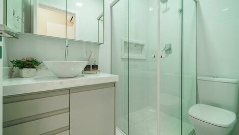 Apartment 2 suites with pool downtown Bombinhas