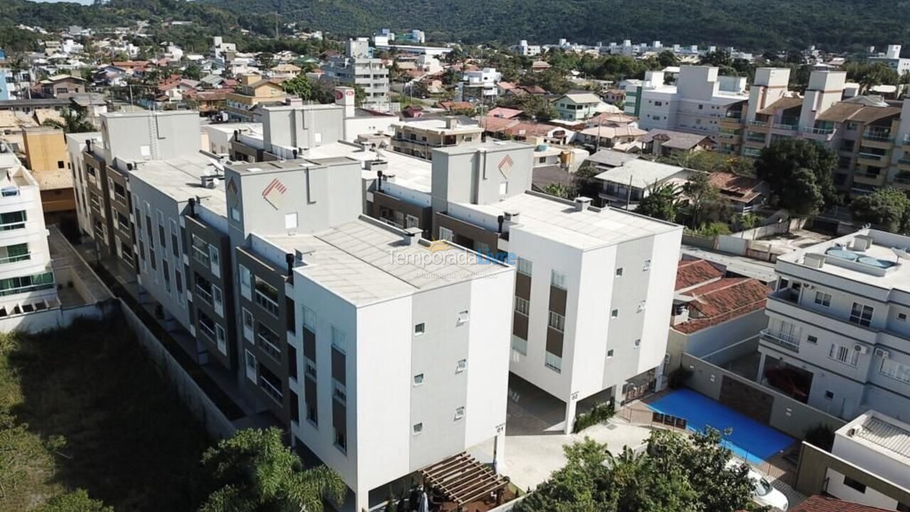 Apartamento para aluguel de temporada em Bombinhas (Praia de Bombas)