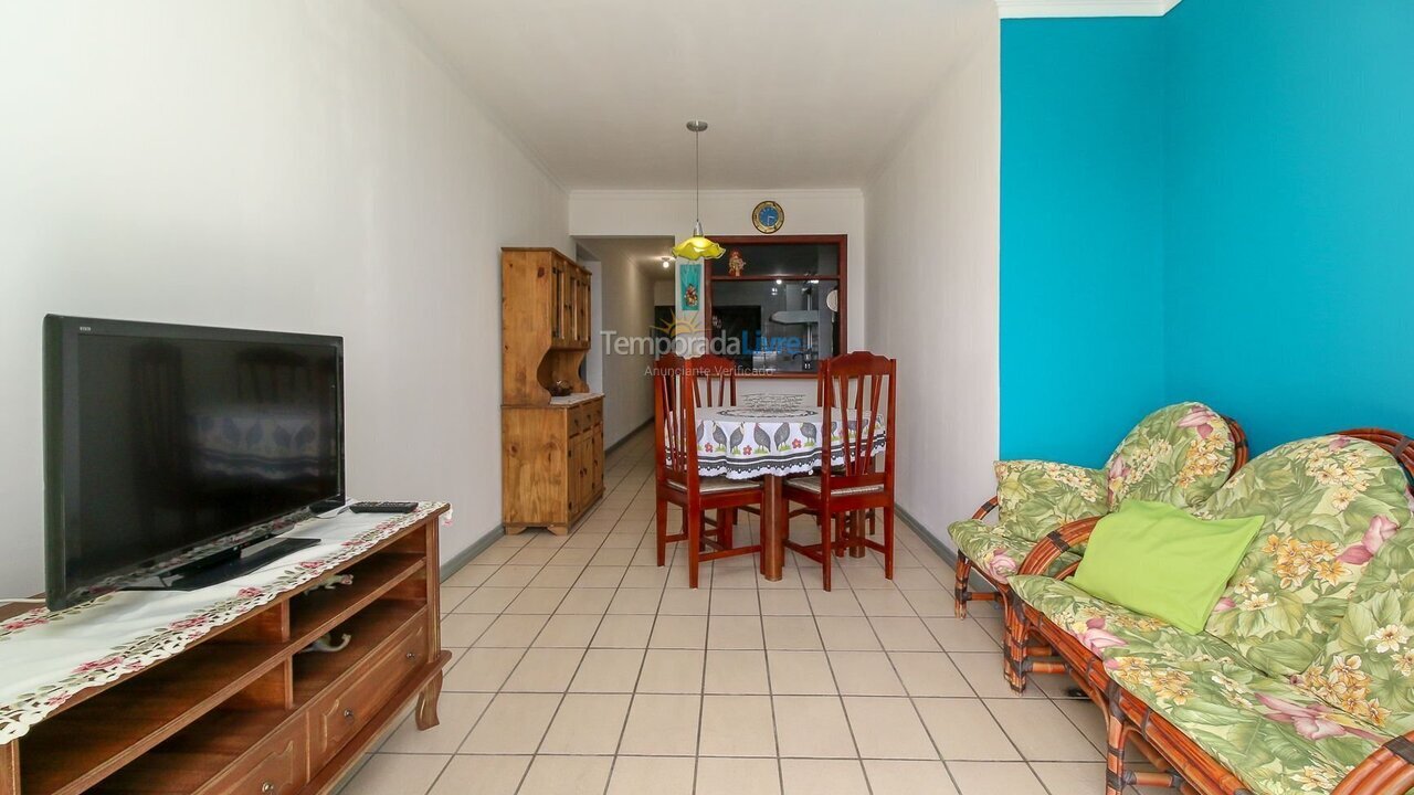 Apartamento para aluguel de temporada em Bombinhas (Praia de Bombas)