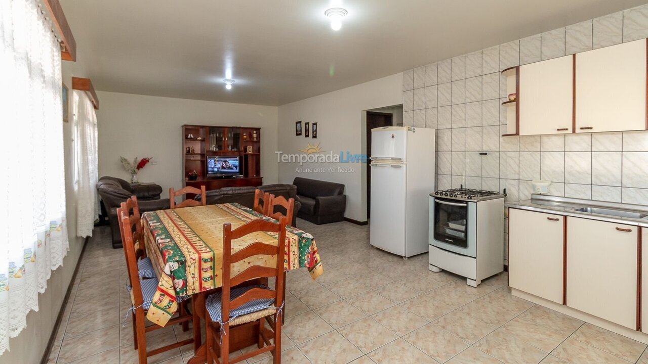 House for vacation rental in Bombinhas (Praia de Bombas)