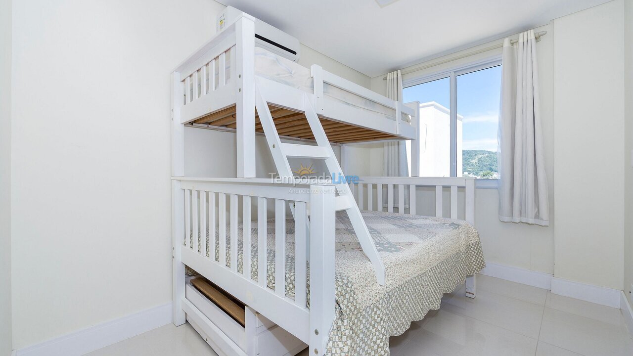 Apartamento para alquiler de vacaciones em Bombinhas (Praia de Bombas)