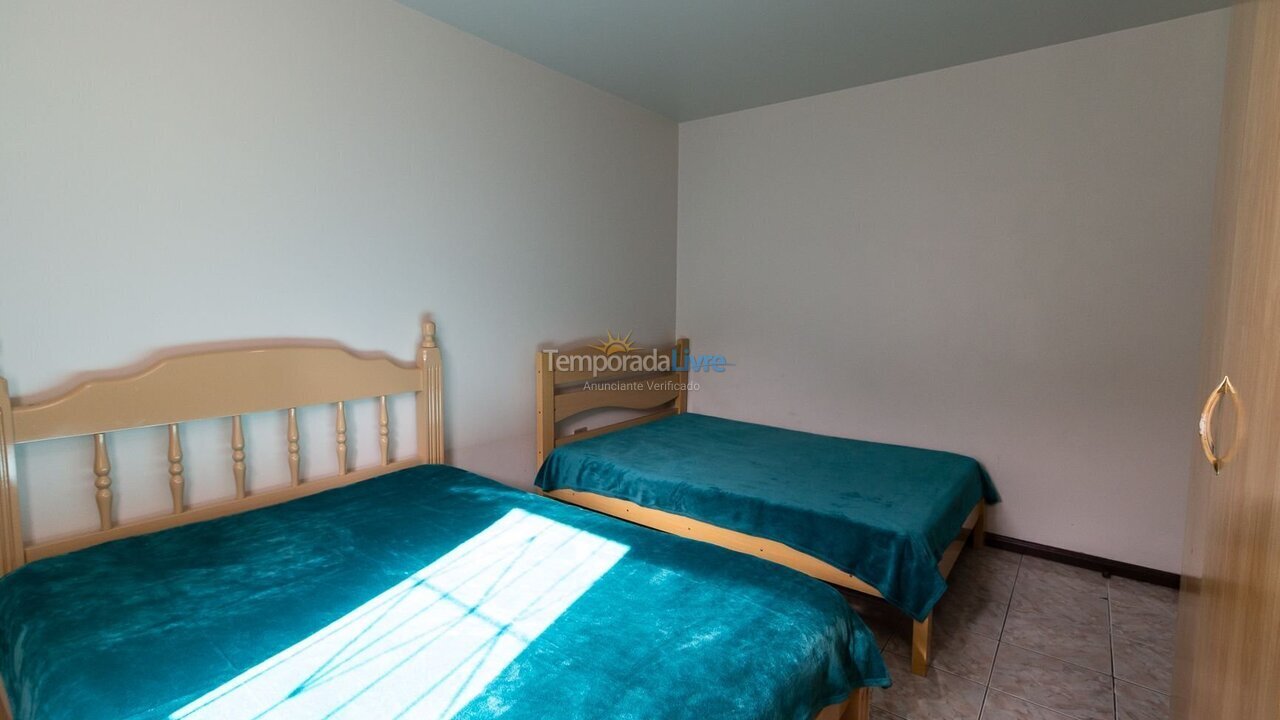 House for vacation rental in Bombinhas (Praia de Bombas)