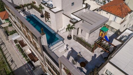 803A - Sunrise Apartment for Rent 2 suites with swimming pool