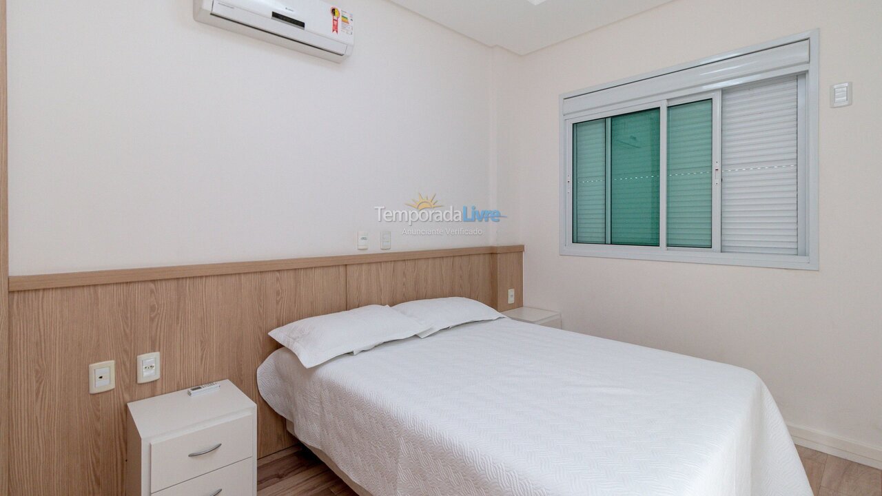 Apartamento para alquiler de vacaciones em Bombinhas (Praia de Bombas)