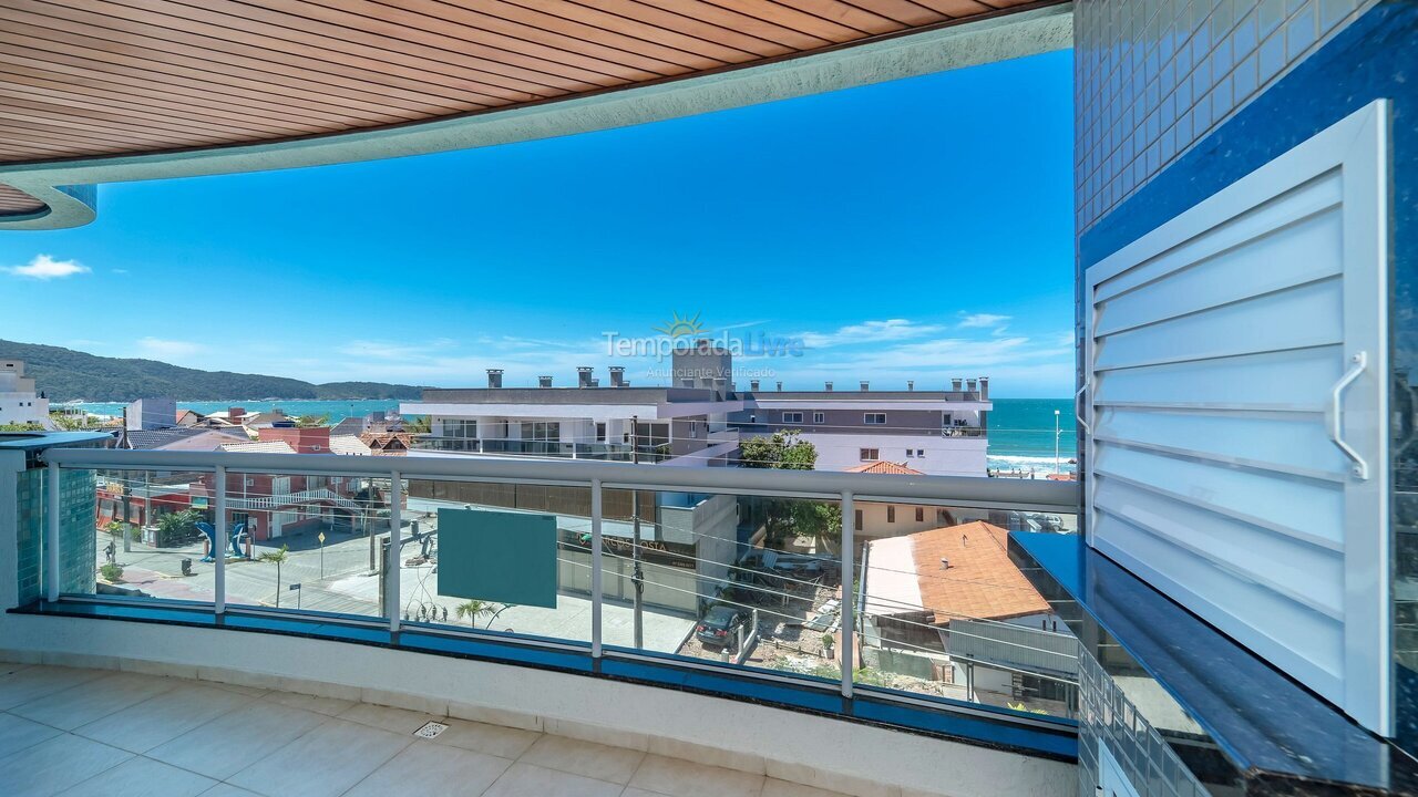 Apartment for vacation rental in Bombinhas (Praia de Bombas)