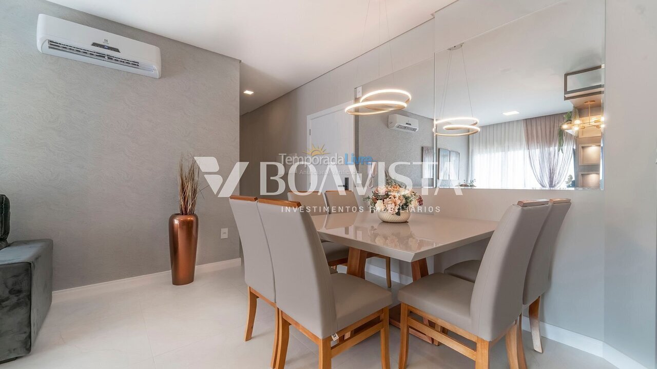 Apartment for vacation rental in Bombinhas (Praia de Bombinhas)