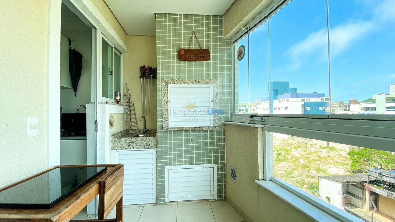 Apartment for vacation rental in Bombinhas (Praia de Bombas)