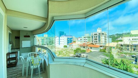Rent Apartment 3 bedrooms with a suite Bombinhas SC