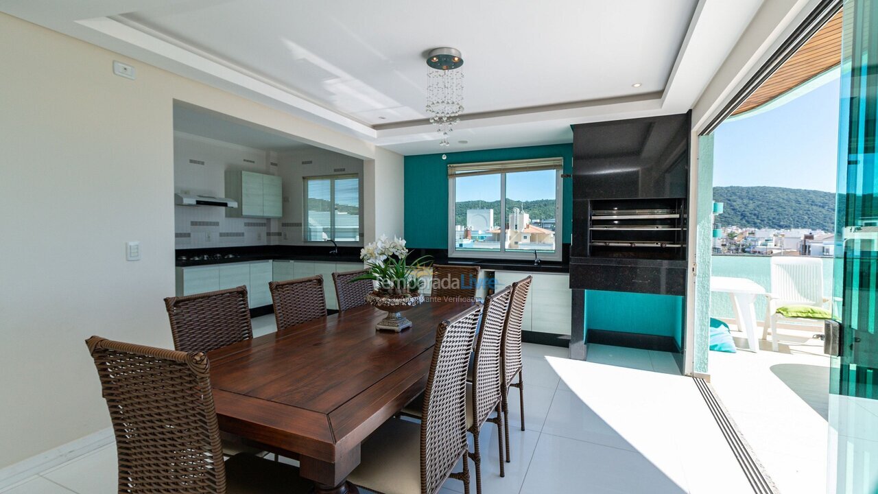 Apartamento para alquiler de vacaciones em Bombinhas (Praia de Bombas)