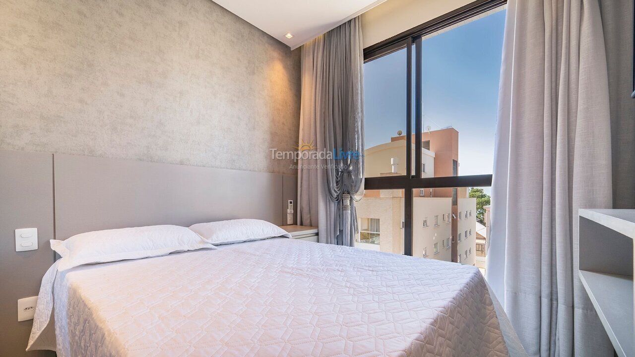 Apartamento para aluguel de temporada em Bombinhas (Praia de Bombas)