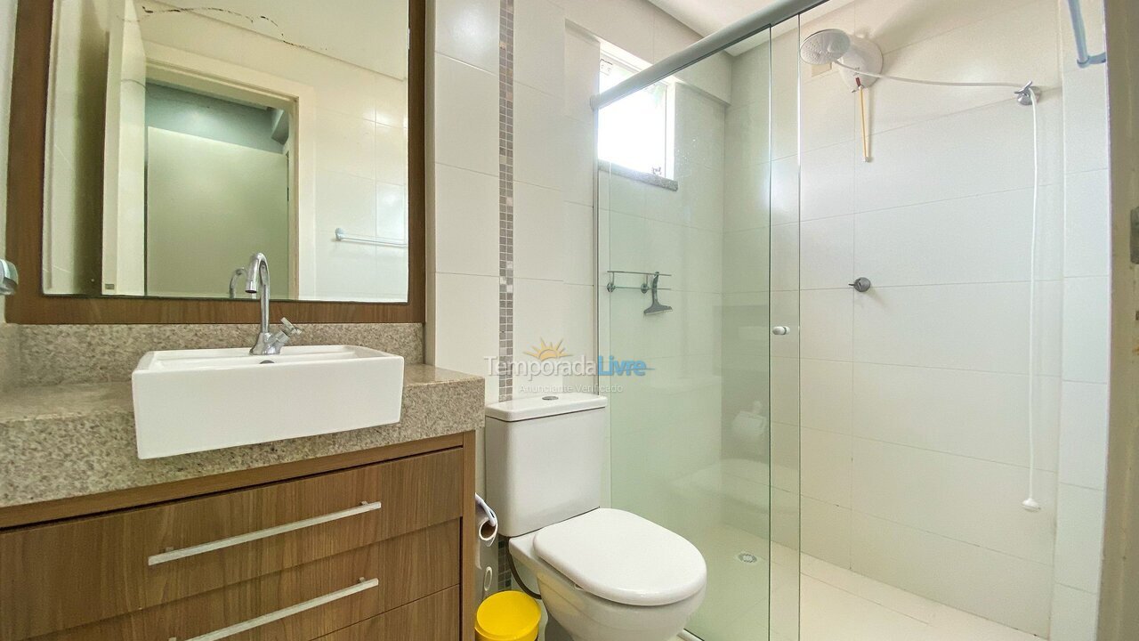 Apartment for vacation rental in Bombinhas (Praia de Bombas)
