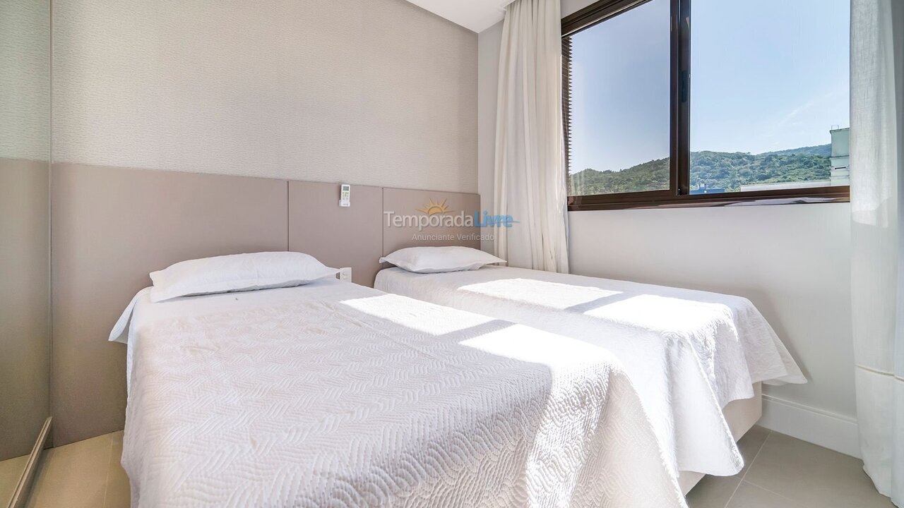 Apartamento para aluguel de temporada em Bombinhas (Praia de Bombas)