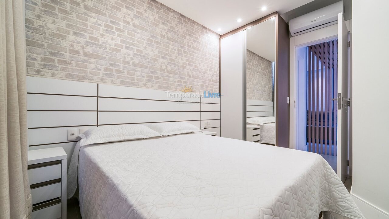 Apartamento para aluguel de temporada em Bombinhas (Praia de Bombas)