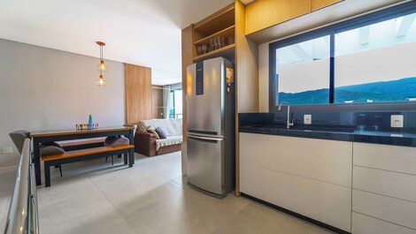 Alquilo Apartamento Dúplex de 3 Dormitorios y 2 Suites con M...