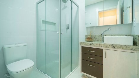 Apartment 3 suites with jacuzzi in the center of Bombinhas