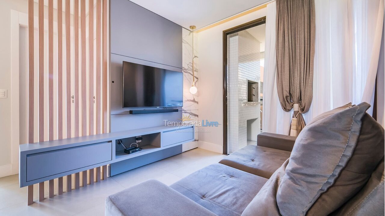 Apartamento para aluguel de temporada em Bombinhas (Praia de Bombas)