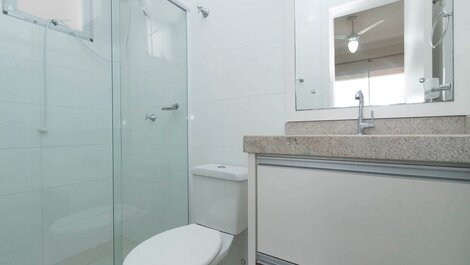 Apartamento 3 habitaciones para 10 personas a 100 metros del mar en Bombas