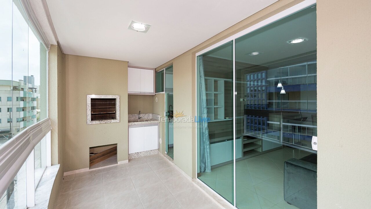 Apartamento para aluguel de temporada em Bombinhas (Praia de Bombas)