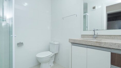 Apartamento 3 habitaciones para 10 personas a 100 metros del mar en Bombas