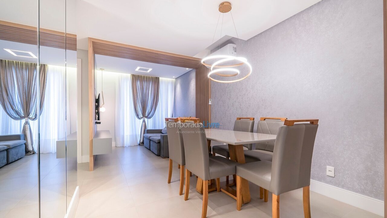 Apartamento para aluguel de temporada em Bombinhas (Praia de Bombas)