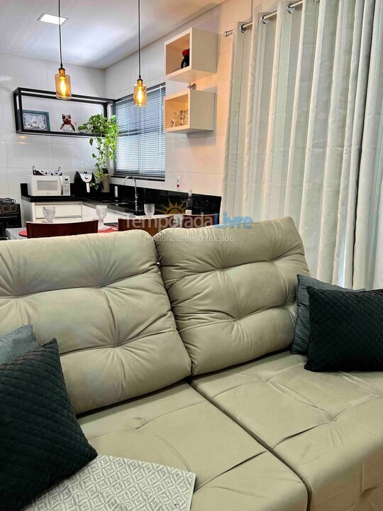 Apartamento para aluguel de temporada em Foz do Iguaçu (Jardim das Laranjeiras)